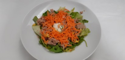Salada atum